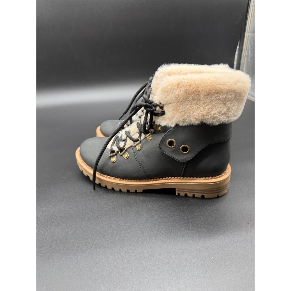 Nicole Miller Black Faux Fur Trim Lace Up Hiking Style Ankle Boots‎ Size 7.5